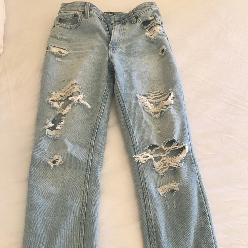 abercrombie mom jeans